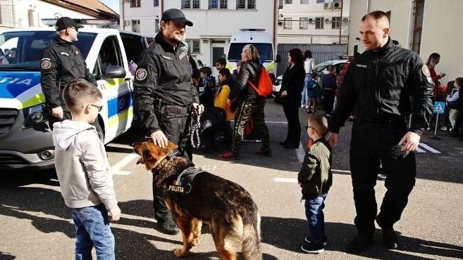 Két kutyás járőrt alkalmaz a rendőrség