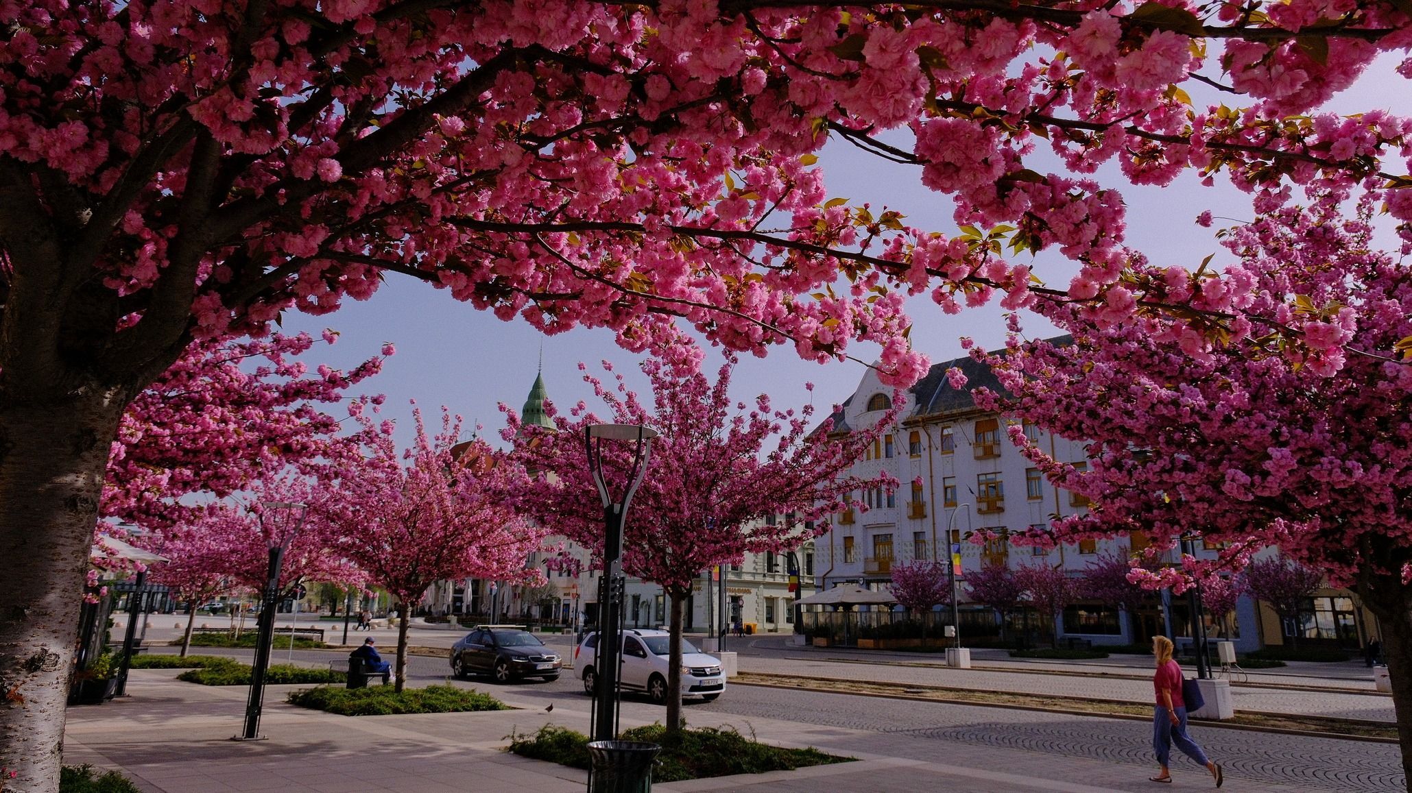Lehűl az idő a következő két nap; jövő héten ismét nagyon meleg lesz