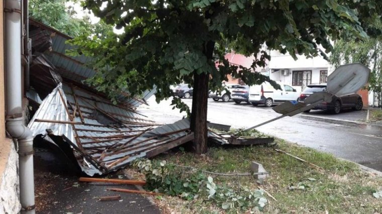 Több mint 169 millió lej kártérítést fizettek ki tavaly a biztosítótársaságok különféle lakáskárok miatt