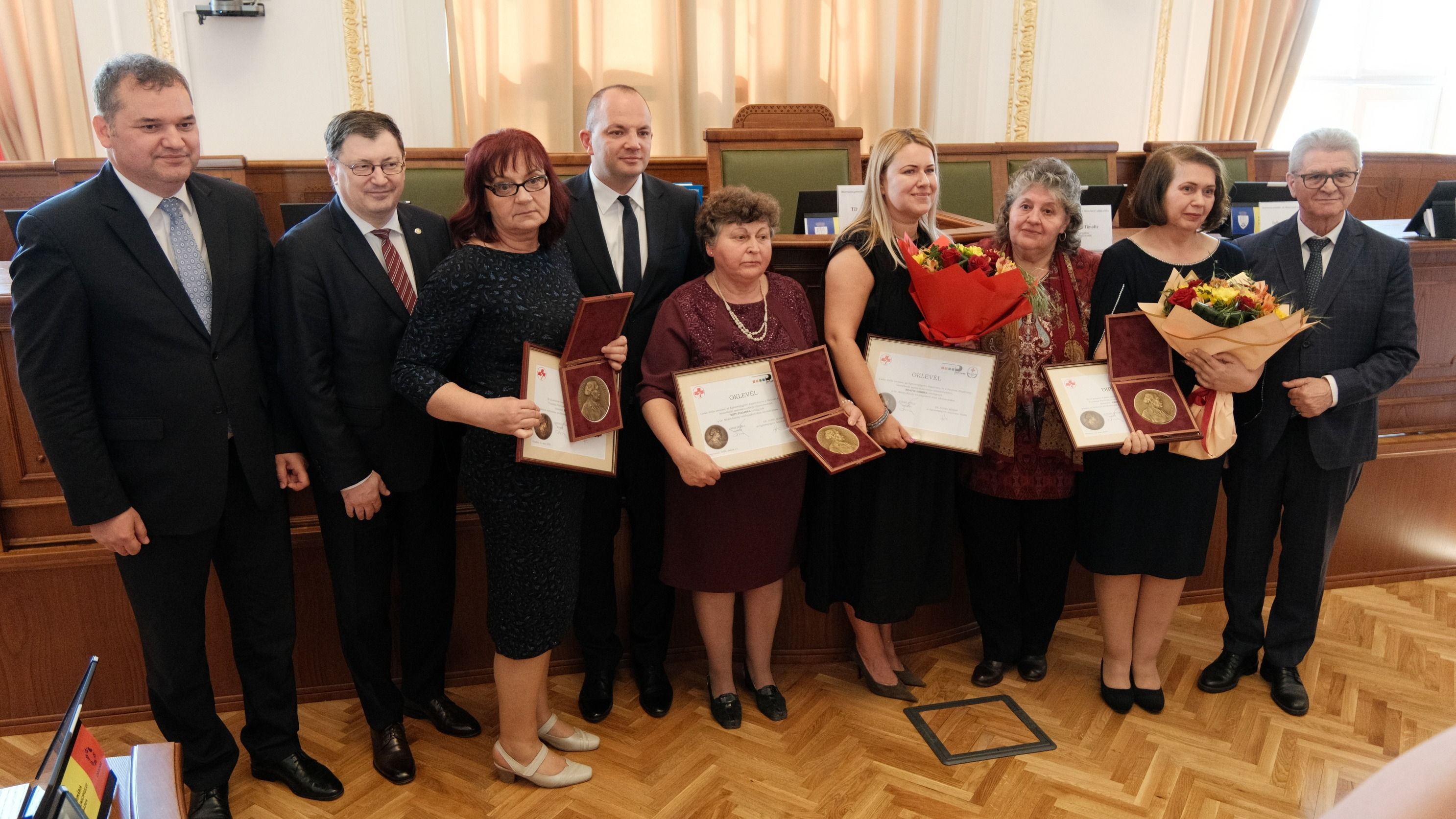 Díjakkal ismerték el az asszisztensek munkáját