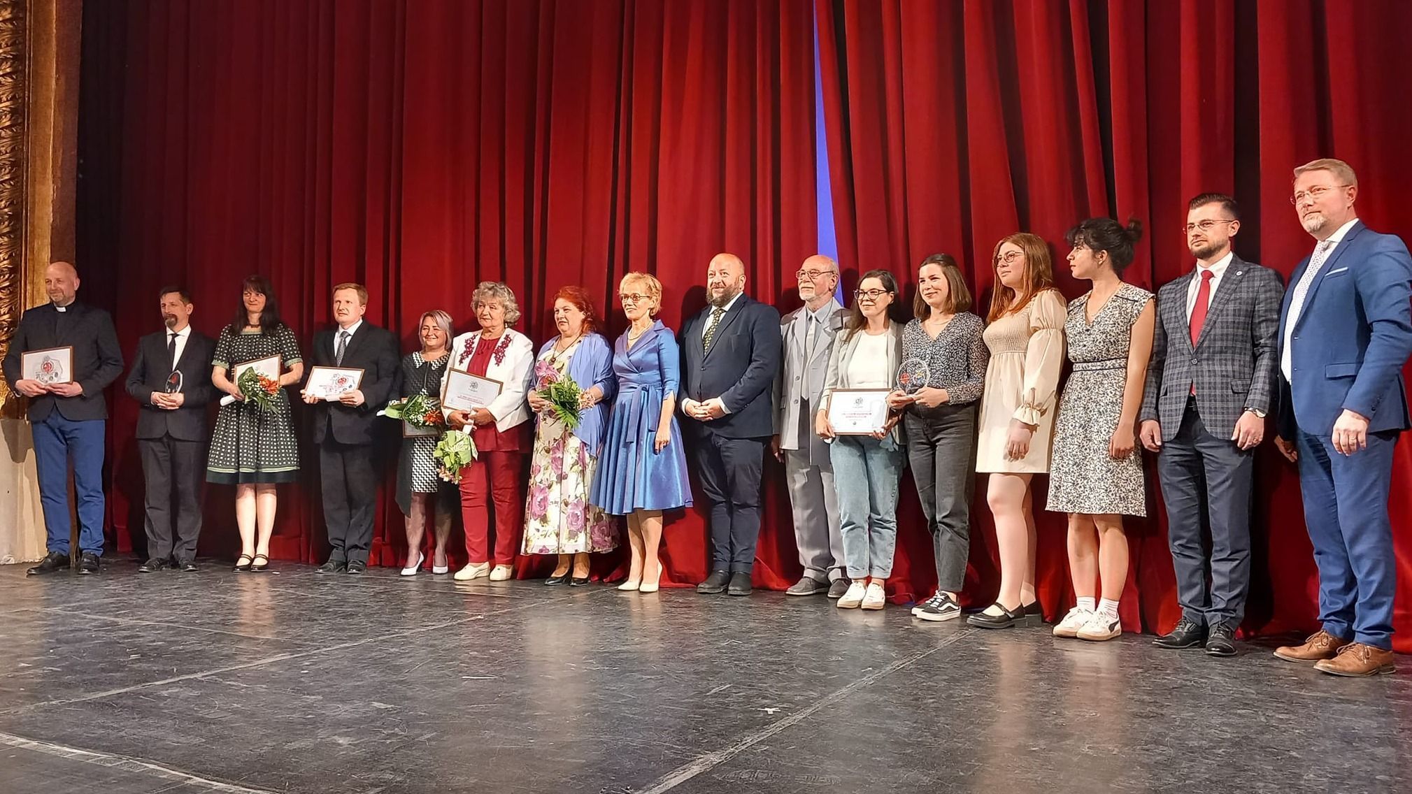 Átadta a Varadinum-díjakat az RMDSZ