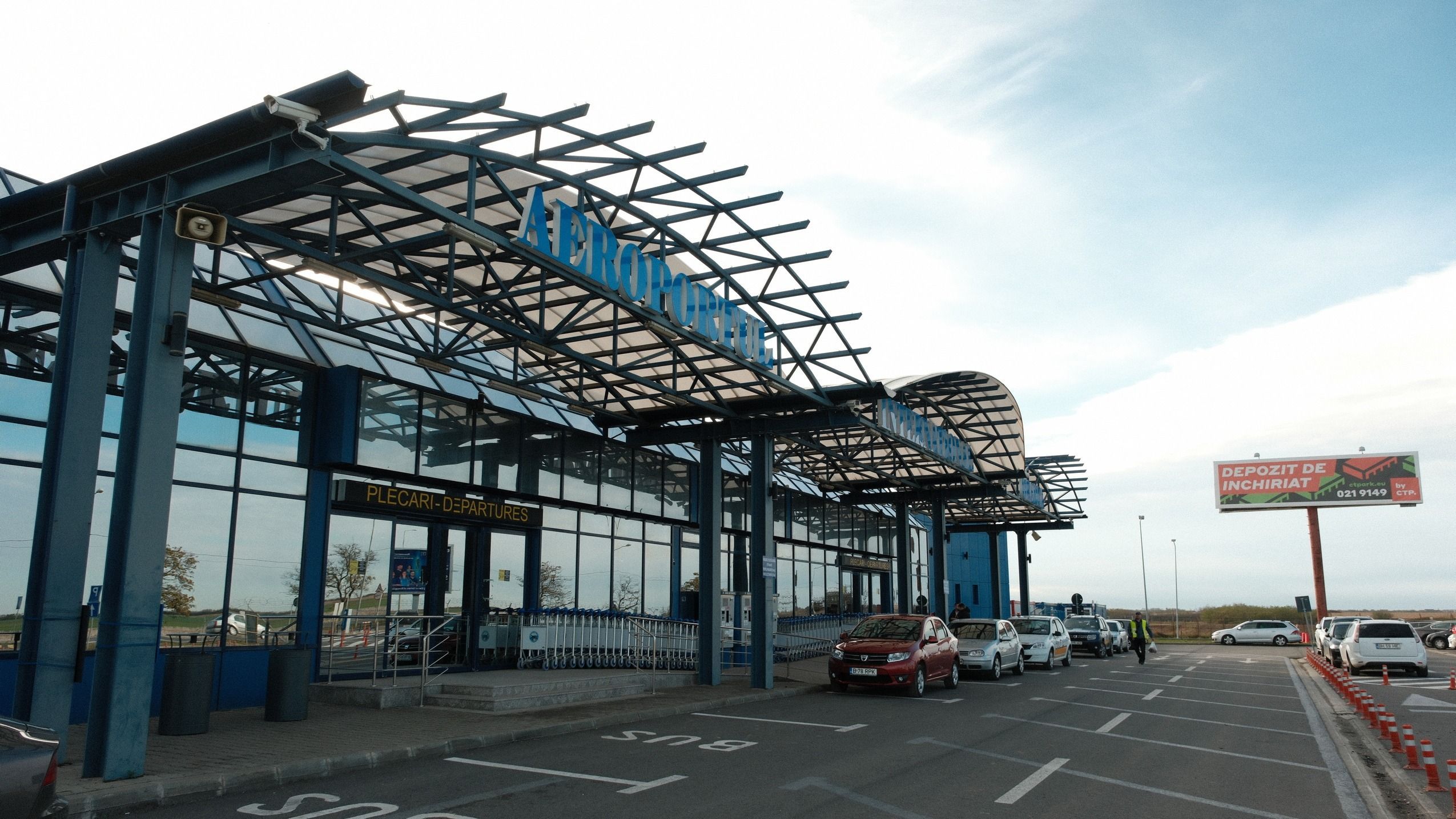 Nyílt napok a váradi repülőtéren