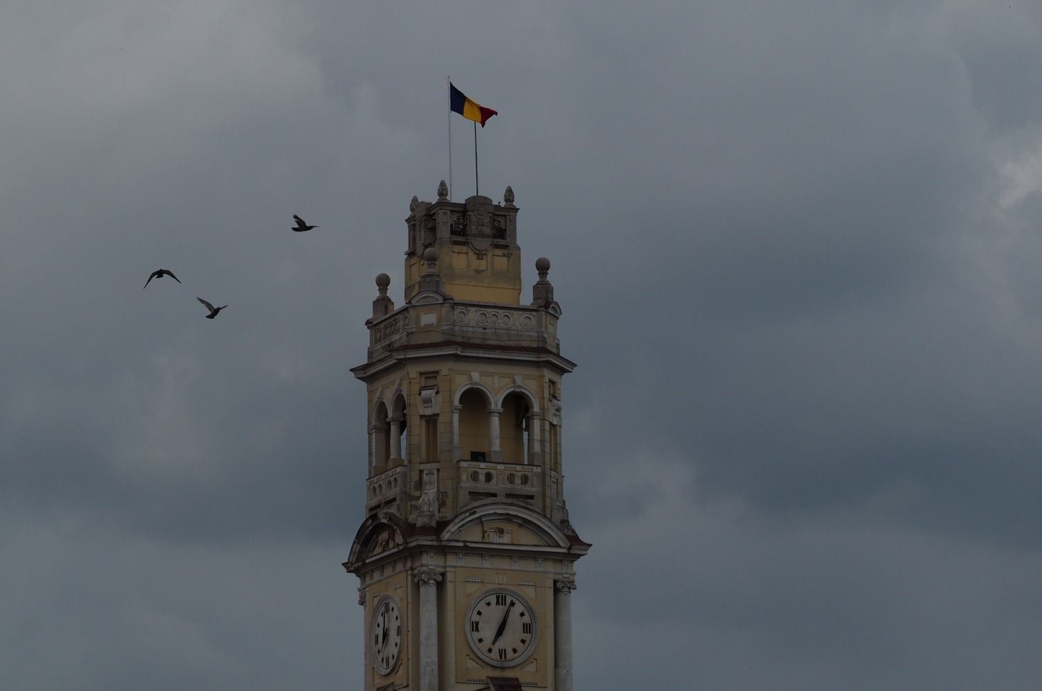 Viharosra fordul az idő Bihar, Temes és Gorj megyében