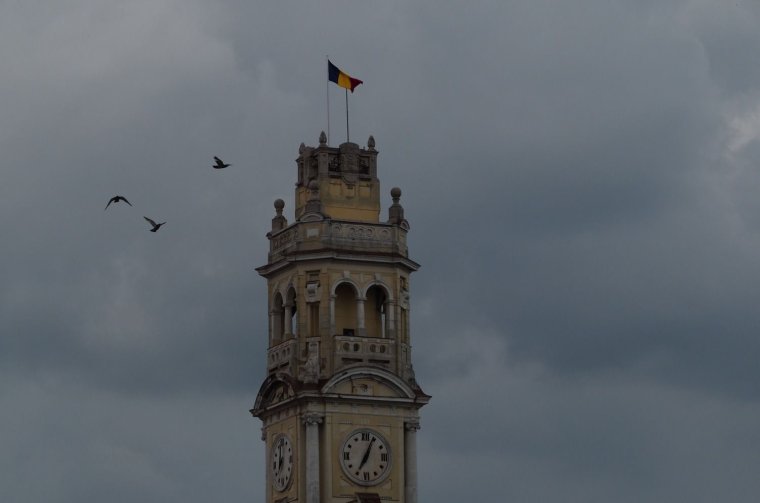 Viharosra fordul az idő Bihar, Temes és Gorj megyében