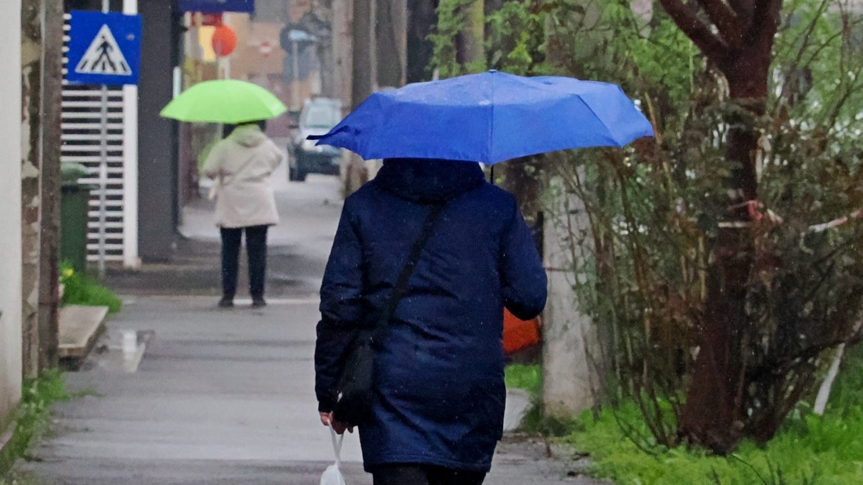 Zivatarokra lehet számítani pénteken 24 megyében