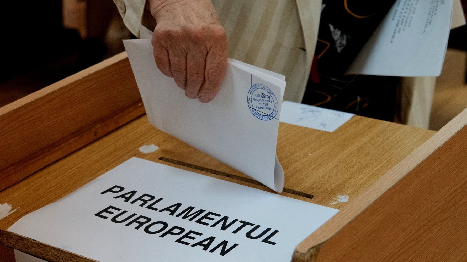 Az európai intézményekhez fordul a REPER, amely szerint "masszív csalás" történt a vasárnapi választásokon