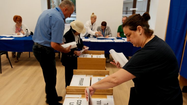 BEC: a PSD a helyi tanácsosi mandátumok 42,11%-át, a PNL 32,1%-át, az AUR 8,6%-át szerezte meg