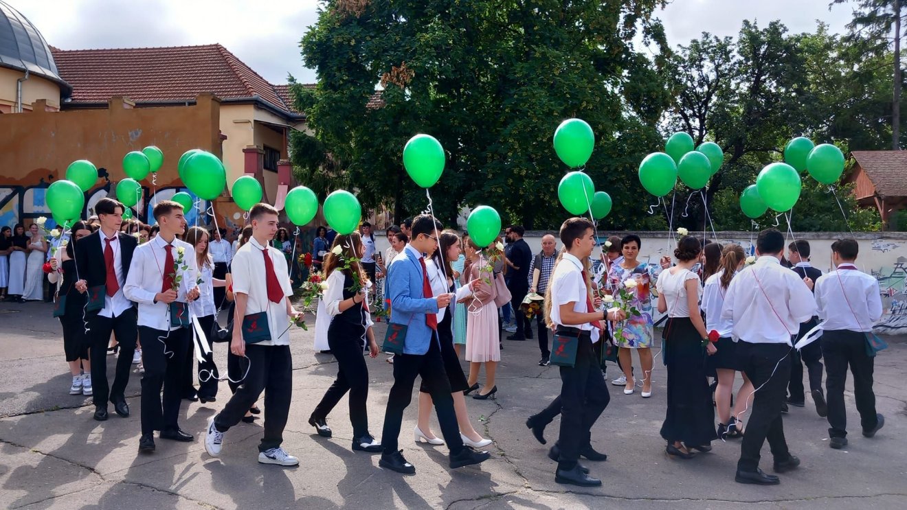 Elballagtak a művészeti líceum nyolcadikos diákjai