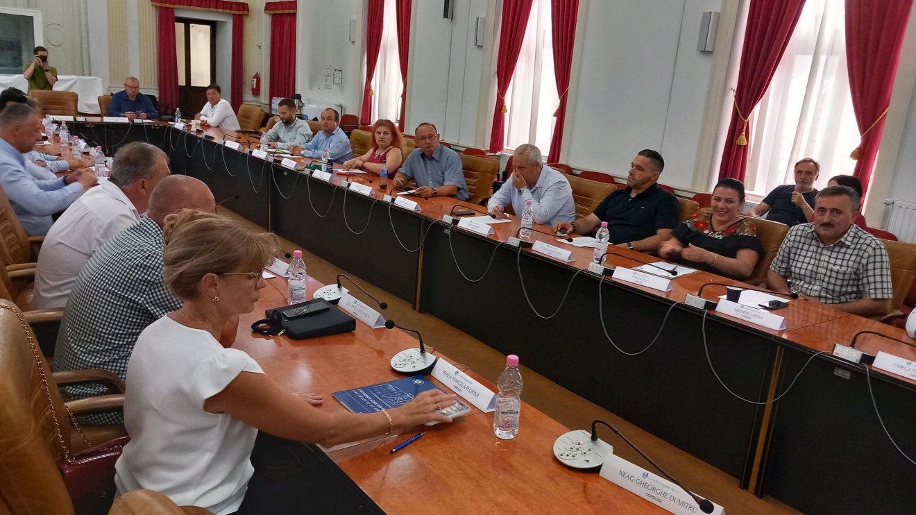 Magyar tannyelvű duális osztályokat kért az RMDSZ