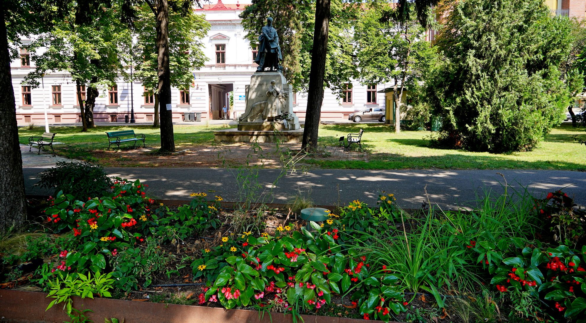 Váradot és magát dicséri az Európai Beruházási Bank