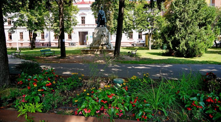 Váradot és magát dicséri az Európai Beruházási Bank