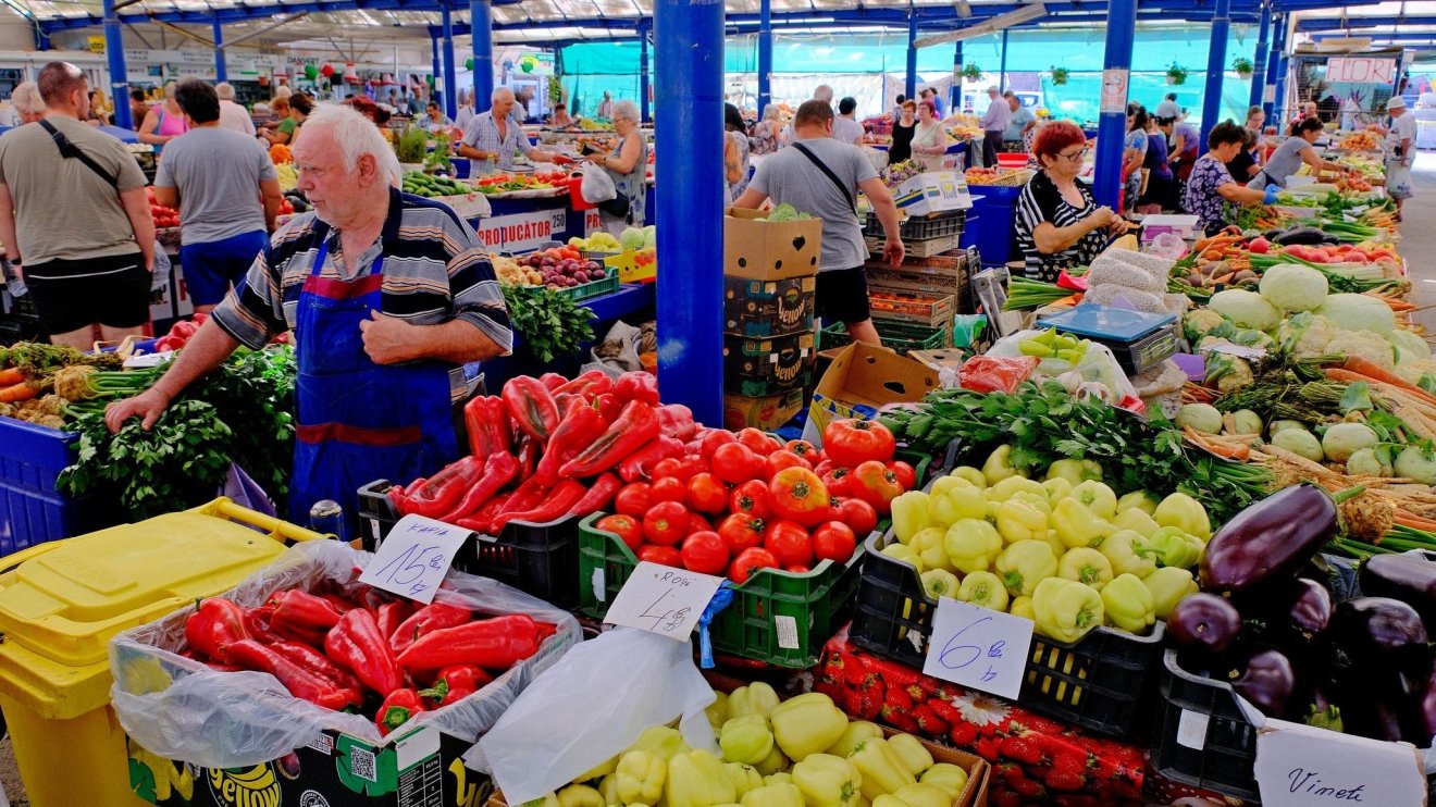 Sokba fog kerülni az árusoknak a felújított váradi nagypiac