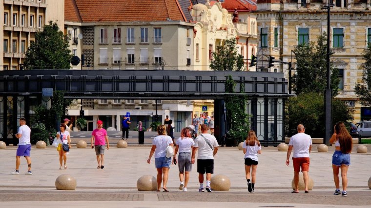 Szerdáig érvényes sárga és narancssárga hőségriasztásokat adtak ki a meteorológusok