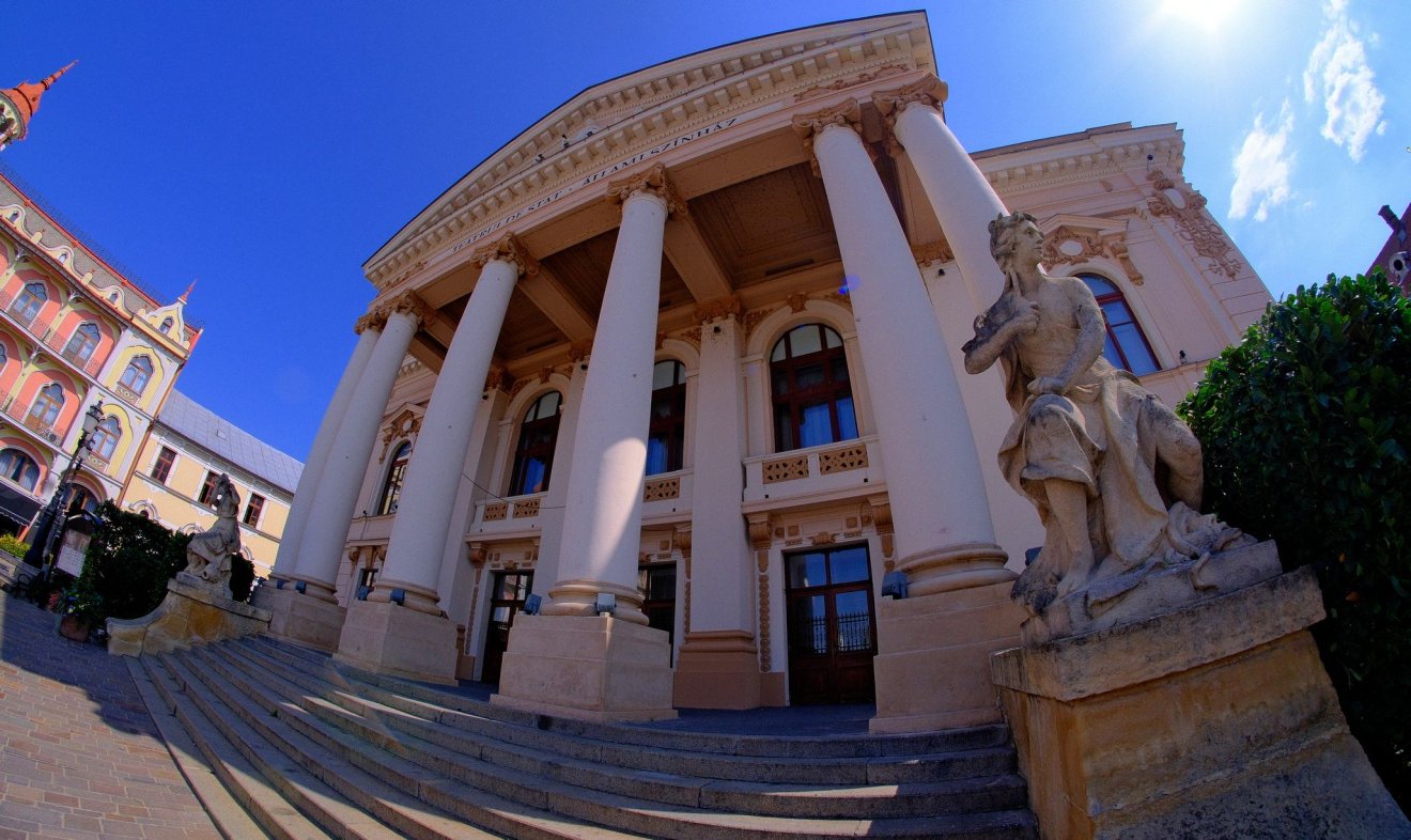 Ideiglenes menedzser a Mária királyné Színháznál