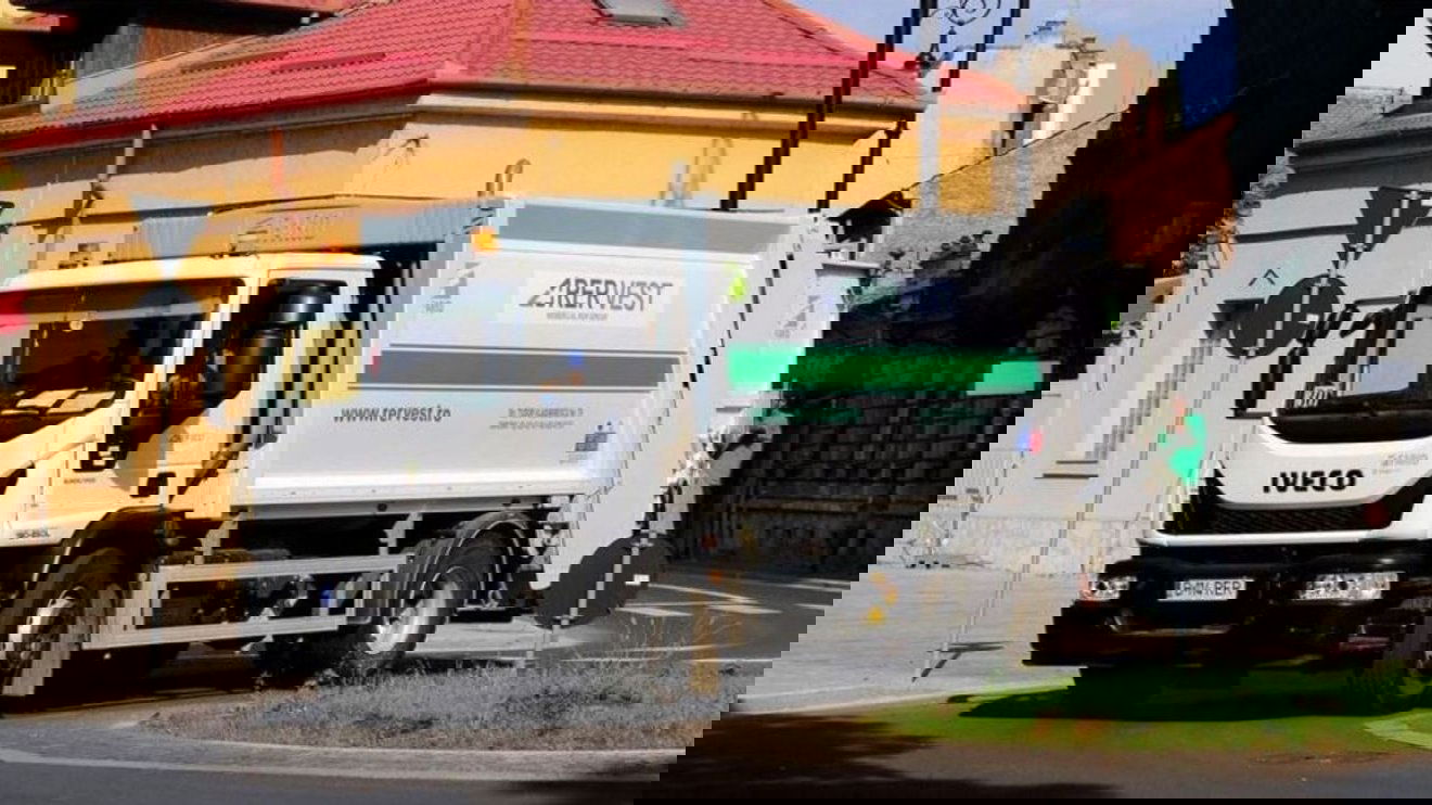 Emelkedik a hulladékelszállítási díjszabás Váradon