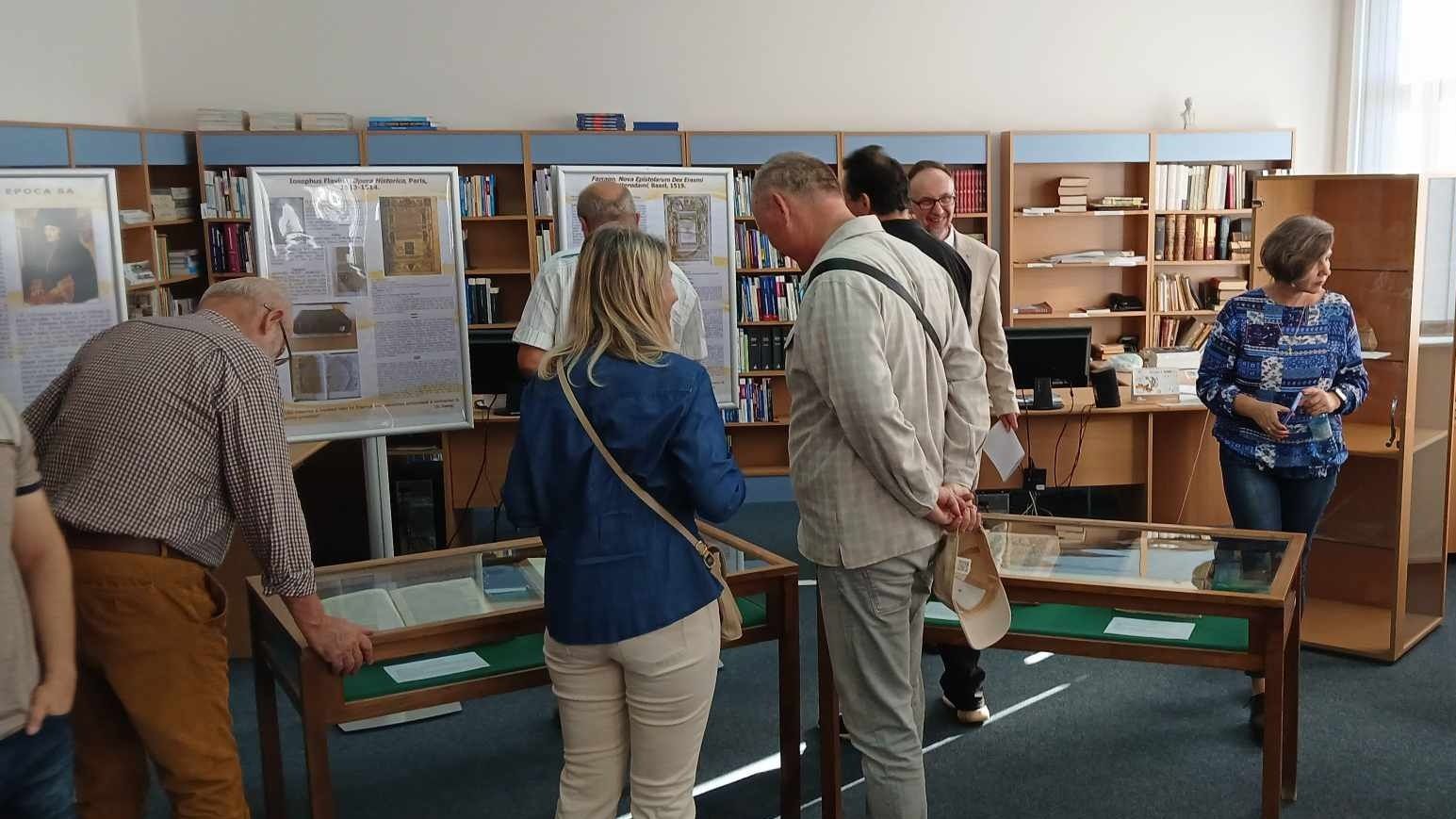 Régi könyvek őrzője a váradi megyei könyvtár