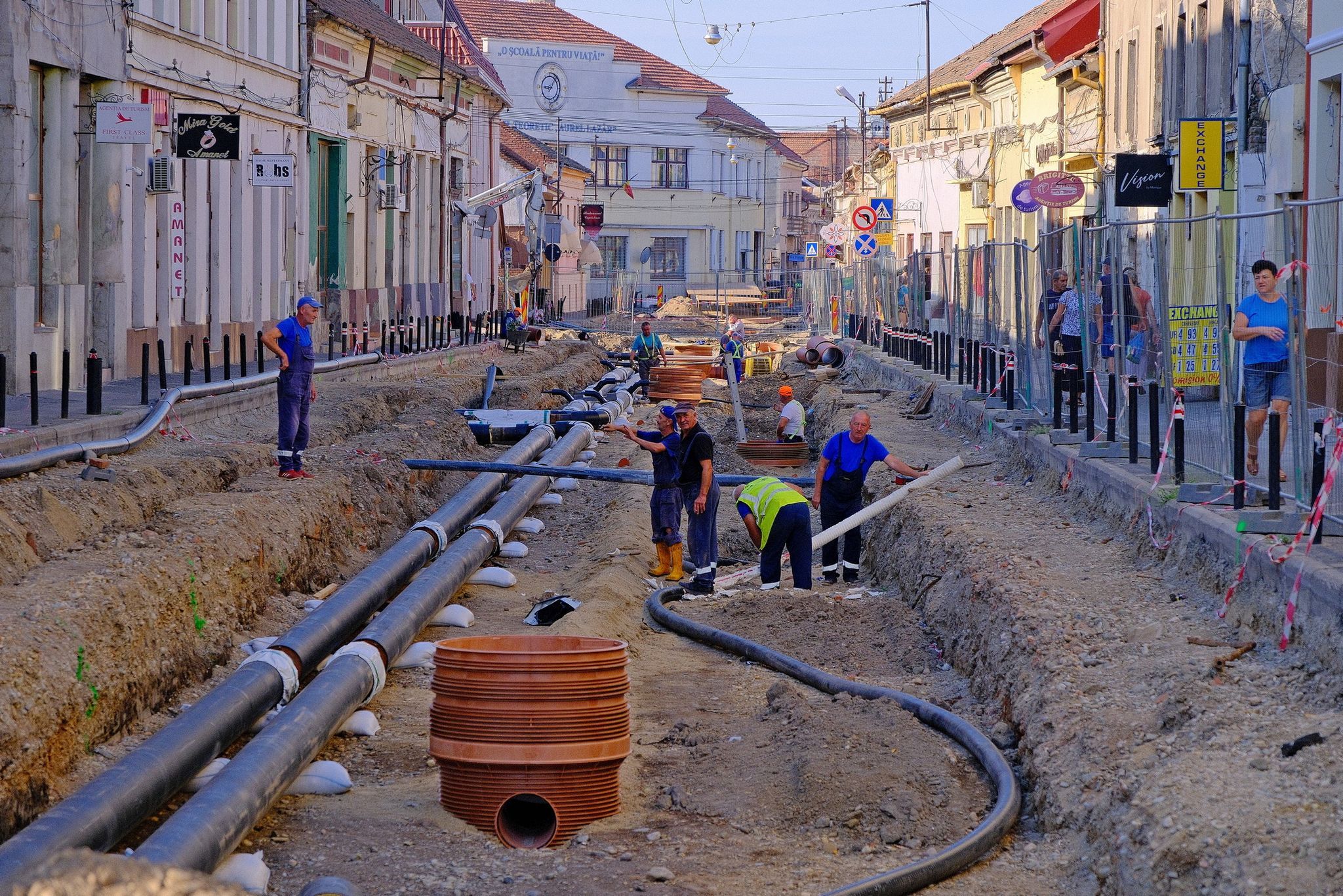 Lezárás és forgalommódosítás