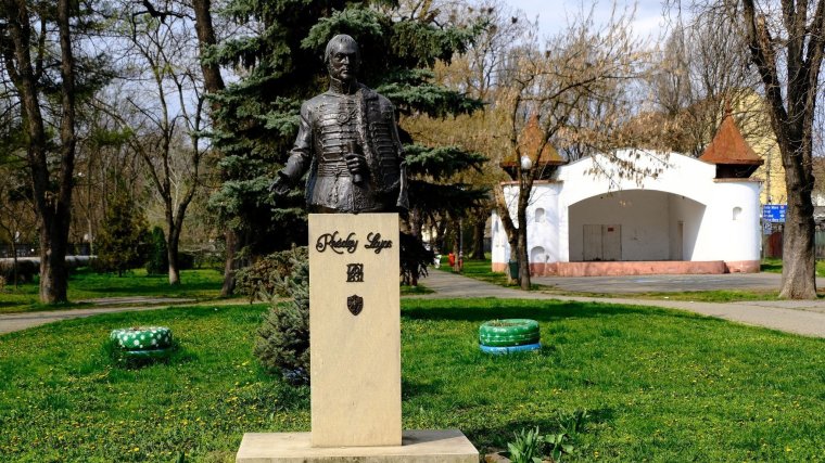 Hálátlan váradi utókor, avagy megszegett végakaratok