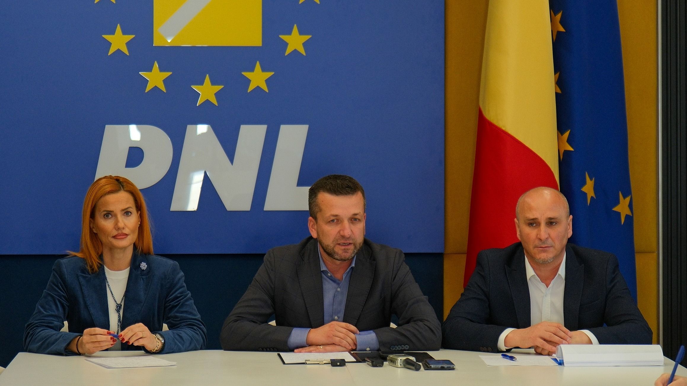 Bemutatkoztak a PNL vezető képviselőjelöltjei