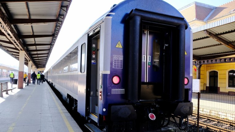 INS: 3 százalékkal csökkent a vonattal utazók száma 2024 első félévében 2023 hasonló időszakához képest