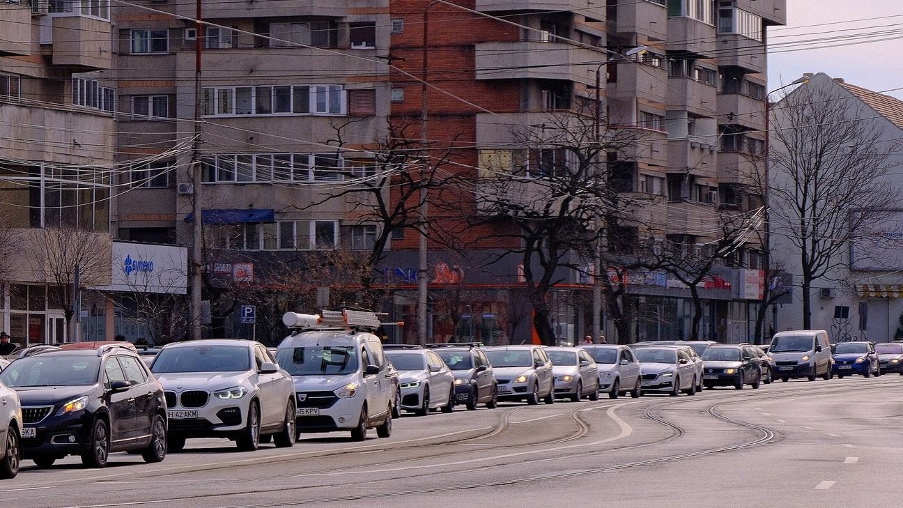 A központi szerver meghibásodása miatt országszerte leállt péntek reggel az autók műszaki vizsgáztatása