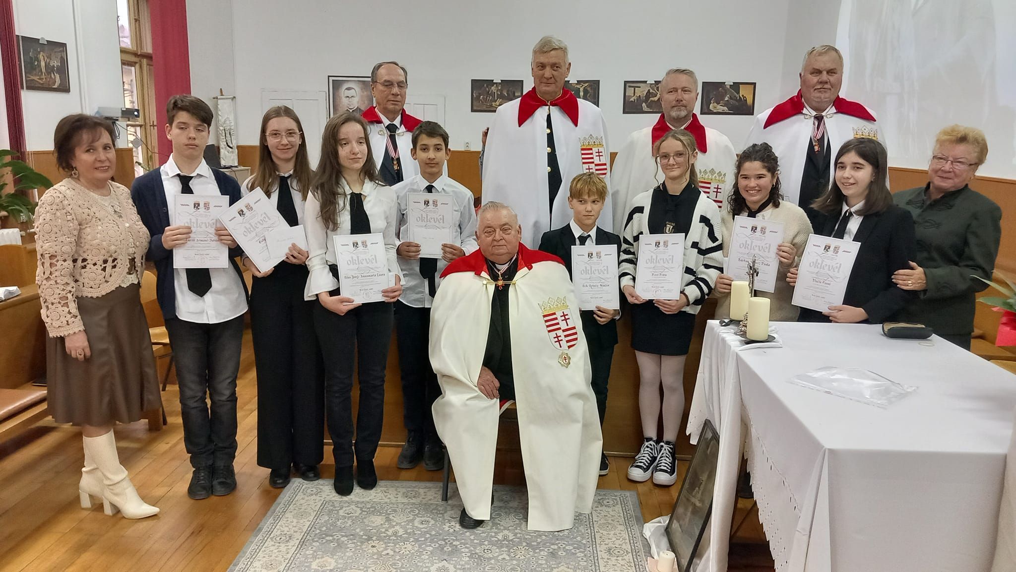 Ösztöndíjakat adtak át a Szent László Líceumban