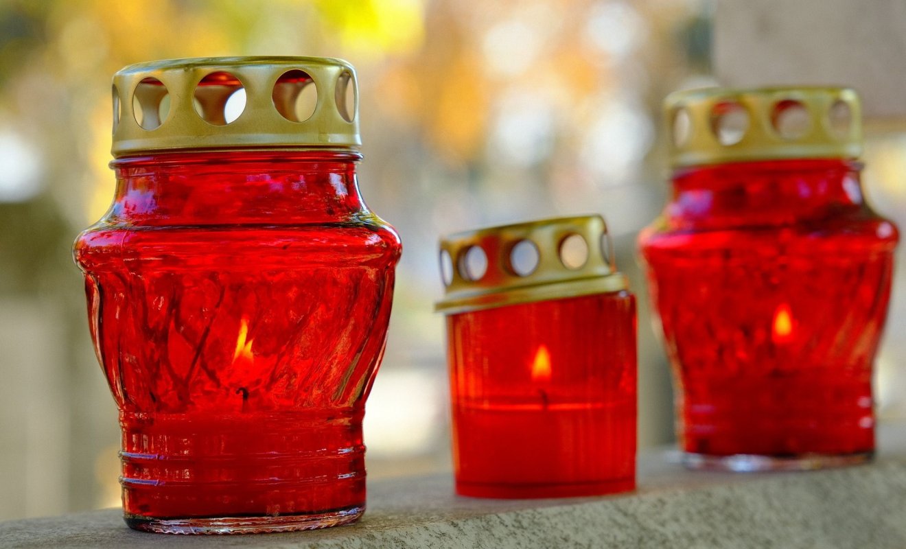 Gyászhírek, november 1.