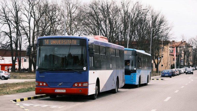Ünnepi menetrend szerint járnak a buszok, villamosok
