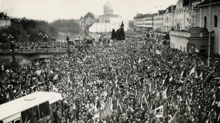 Fotókiállítás nyílik az 1989-es forradalom váradi történéseiről