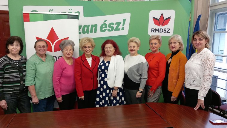 Zajlik a Mosolygó karácsony-ünnepségsorozat