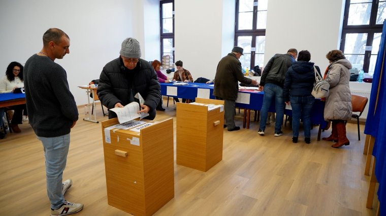 CNA: tilos felmérések ismertetése a szavazás előtti 48 órában