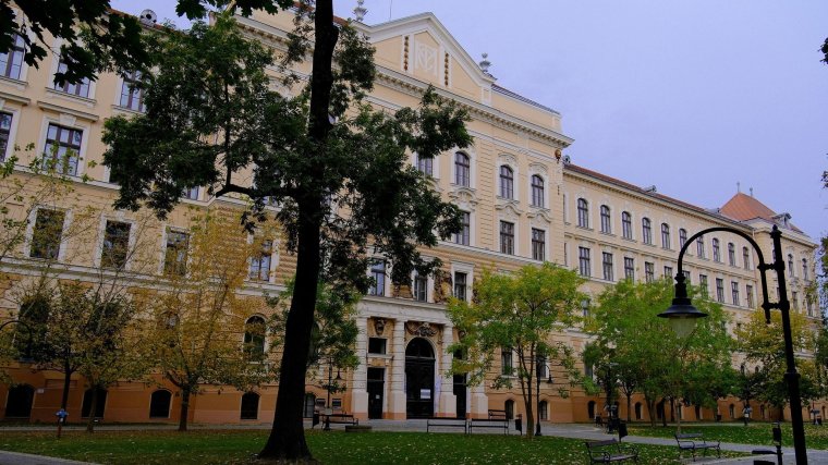 Múzeumi nyitvatartás az ünnepek alatt