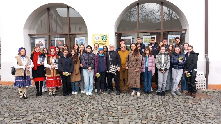 Máramarosi népszokásokról nyílt tárlat az EFA Kiállítási Központban - GALÉRIA