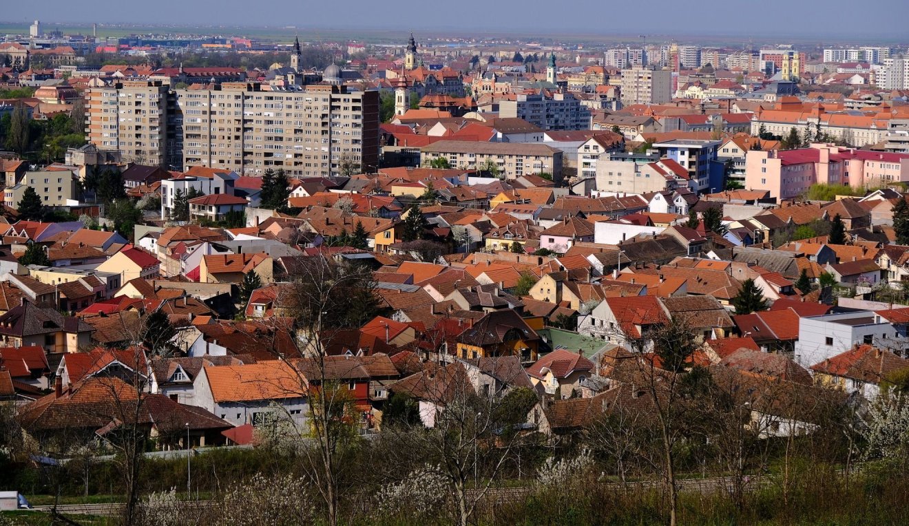 Több száz ingatlantulajdonos fizet többletadót jövőre Váradon