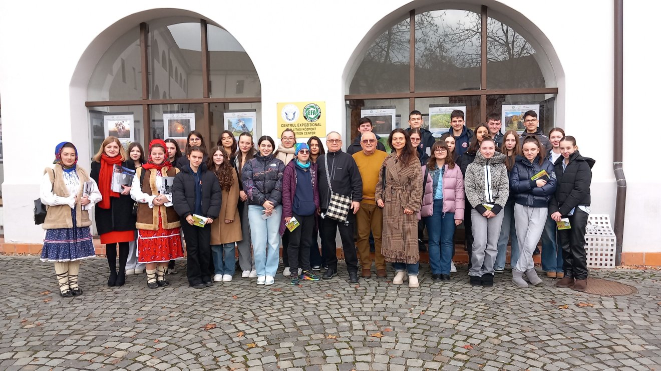 Máramarosi népszokásokról nyílt tárlat az EFA Kiállítási Központban - GALÉRIA