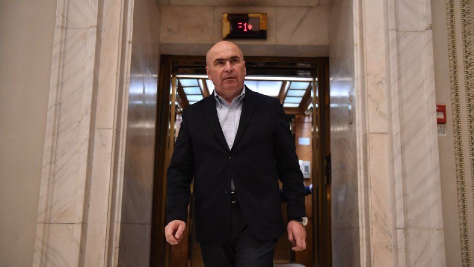 Bolojan: mielőtt növelnénk az adókat, mindent meg kell tennünk a kiadások csökkentéséért