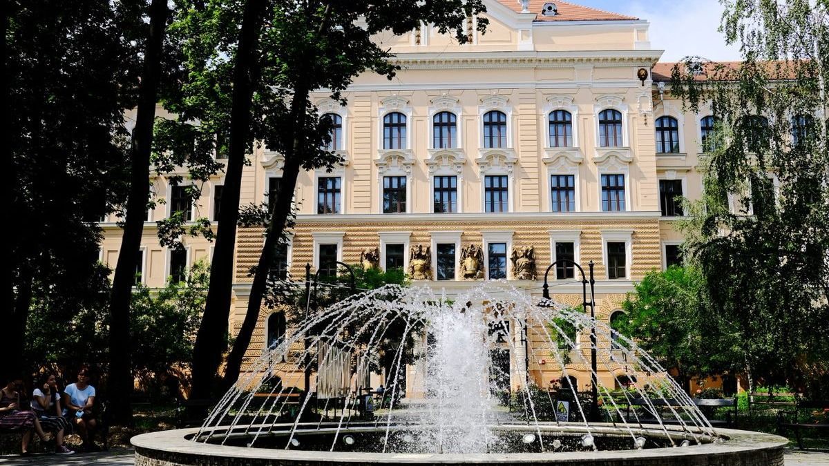 Múzeumok nyitvatartása