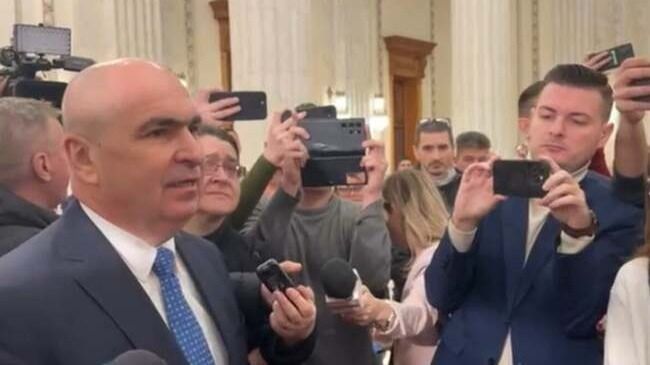 Bolojan: A szenátus alkalmazottainak száma 796-ról 618-ra, az üzemanyagkeret pedig 20 százalékkal csökken