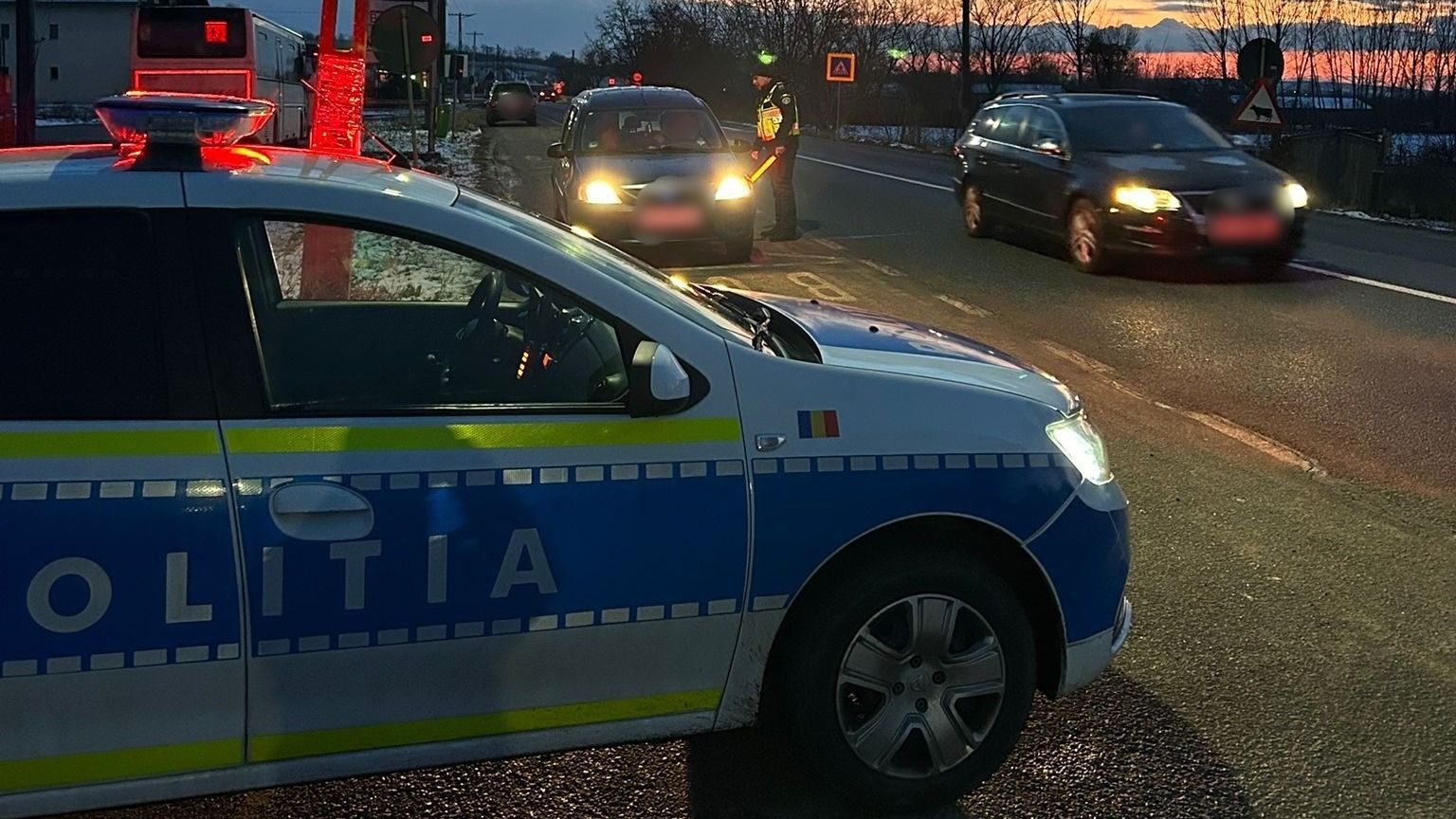 Jogosítvány nélkül vezettek