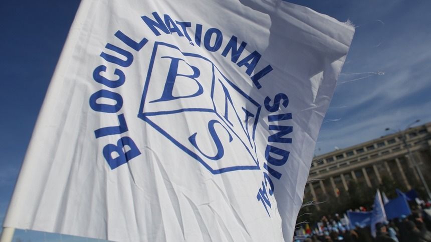 Országos Szakszervezeti Tömb: Tömeges elbocsátásokat vonhat maga után a salátarendelet