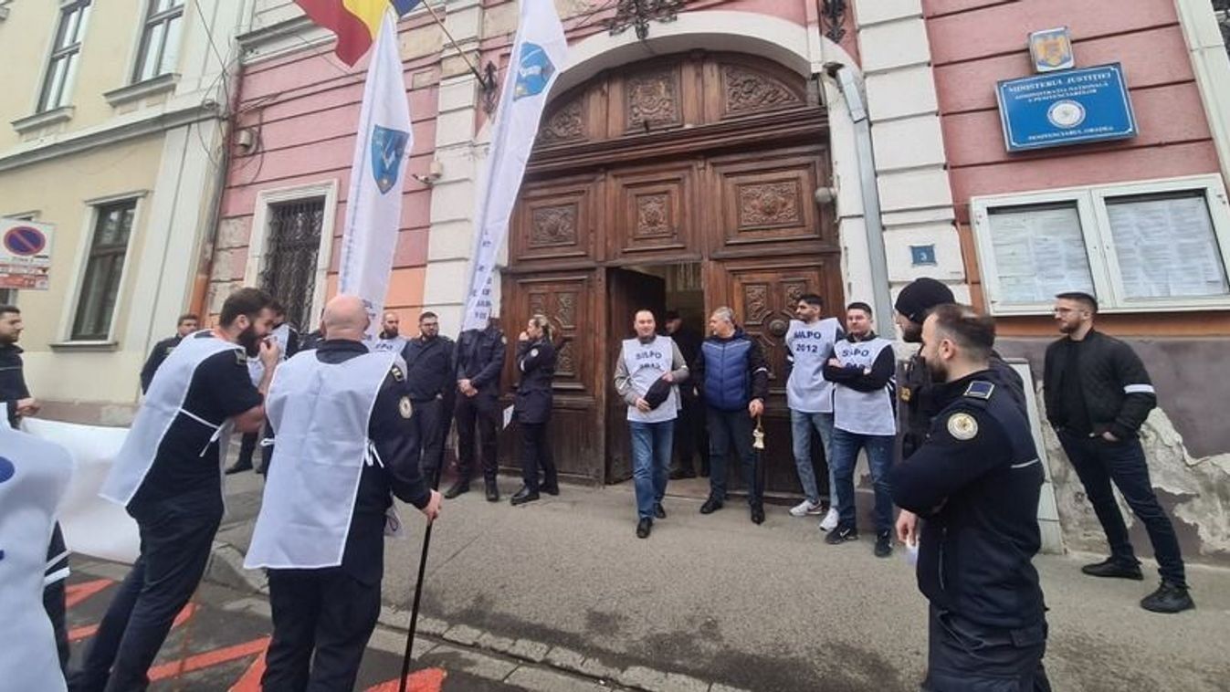 Csütörtökön ismét utcára vonulnak a börtönalkalmazottak