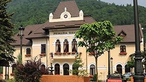 Házkutatás zajlik a sinaiai városházán és Vlad Oprea polgármester lakásán