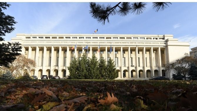 Bérekről és nyugdíjakról tárgyaltak a kormány és a szakszervezetek képviselői