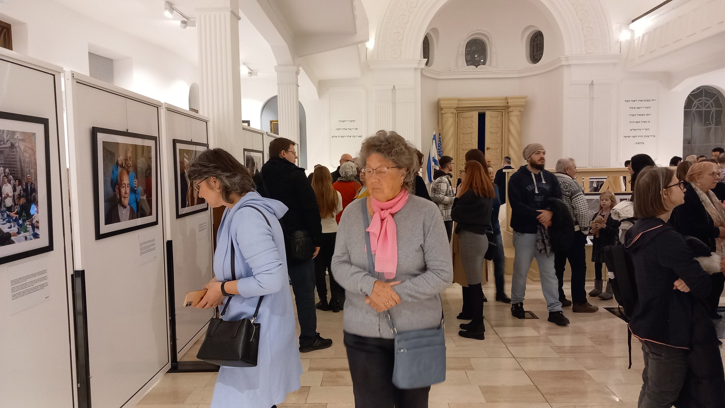 Fotókiállítással emlékeztek Nagyváradon a holokausztra