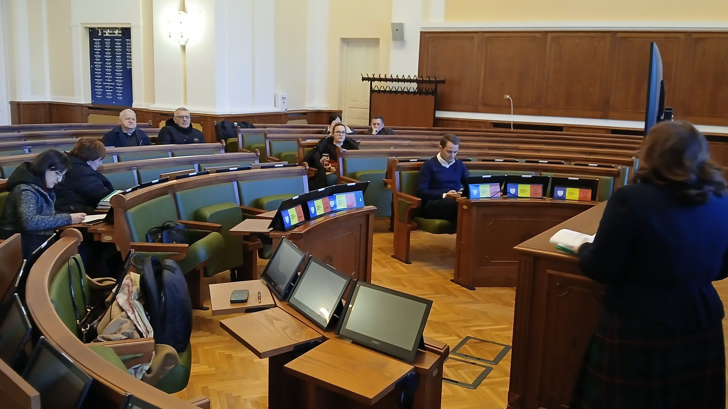 A Nagyváradon épülő elektrolitgyárról tartottak közvitát