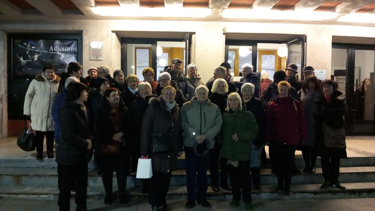 Balettelőadást tekintettek meg Kolozsváron a partiumi nyugdíjasok