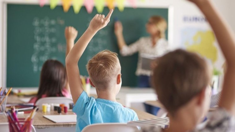 Véget ér a téli szünidő, szerdától folytatódik a tanítás az iskolákban