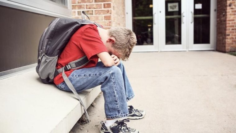Arad megyében 16 tanulót diagnosztizáltak iskolafóbiával