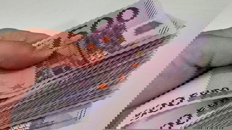 FRISSÍTVE | Ügyészségi források: őrizetbe vették Vlad Oprea sinaiai polgármestert