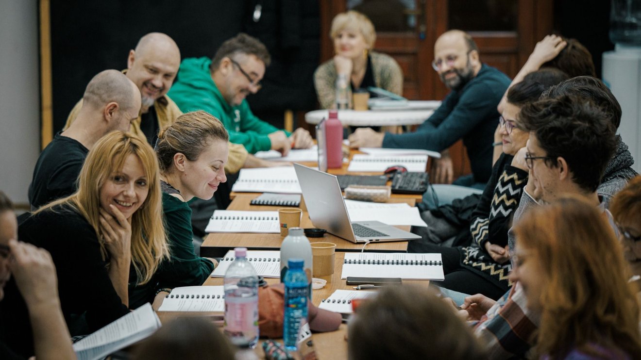 Nőnapi ősbemutató a Szigligeti Színházban